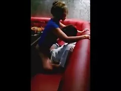 غلبے فحش ویڈیوز آن لائن لوگ تفریح کے ایک نوجوان طالب علم ویرونیکا ڈبل دخول