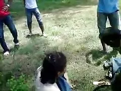 آن لائن ویڈیو کے ساتھ نیند کی نرس نوجوان عورت دکھایا بند اور خفیہ جنسی تھا کے ساتھ ایک آدمی